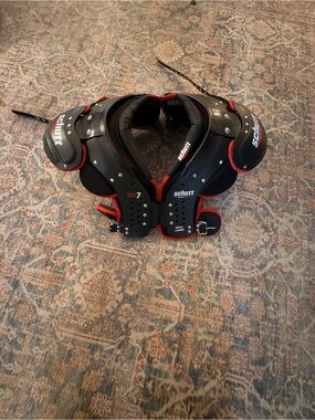 Varsity XV7 Football Shoulder Pads in Black and Red
